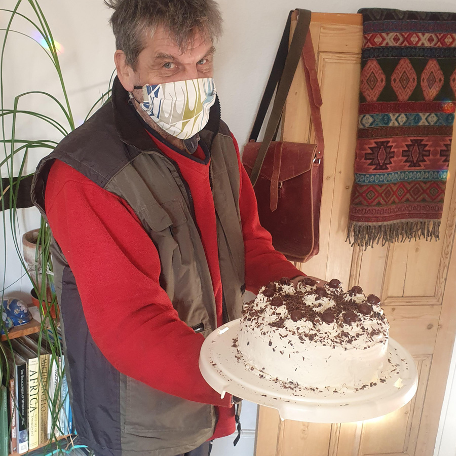 Nish with gateau